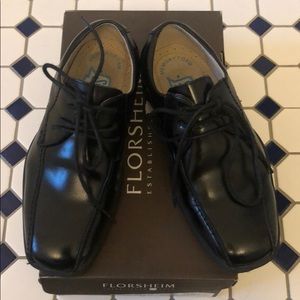 Boys black Florsheim dress shoes, size 13
